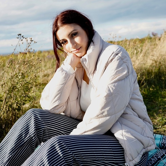 Meet your Posher, Ayah - Picture 2 of 3